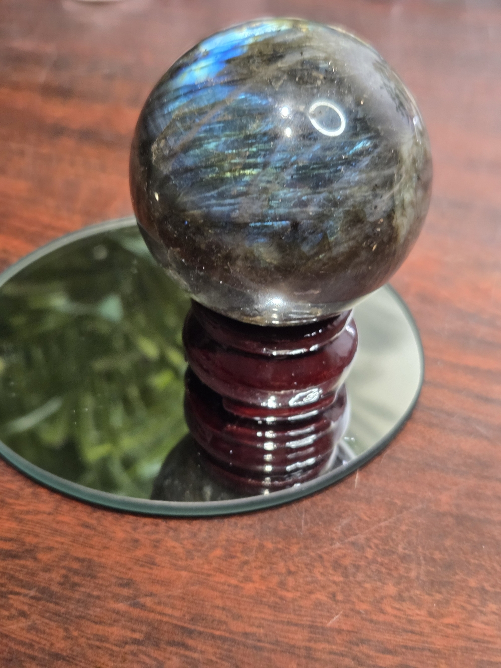 Flashy Labradorite Sphere - Picture 13 of 16